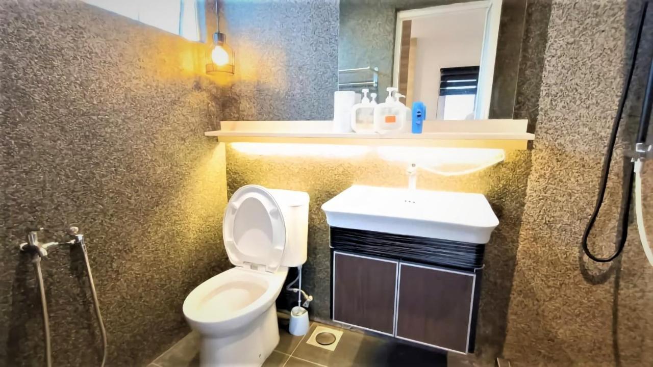 Limbongan Executive Suites Melaka By Ggm エクステリア 写真